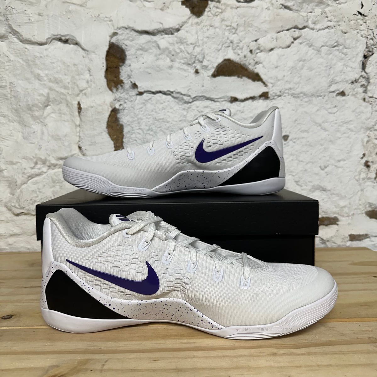 Nike Kobe 9 Elite Low Protro White Court Purple Sz 12
