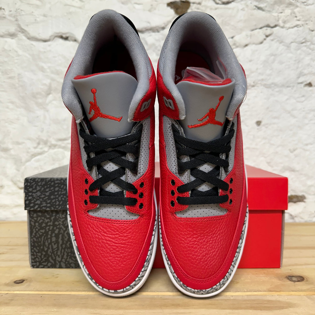 Air Jordan 3 SE Unite Fire Red Sz 10 DS