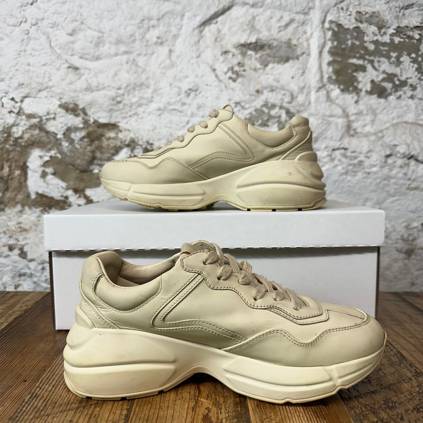 Gucci Rython Vintage Logo Cream Sneaker Sz 4.5 (36.5) No Box