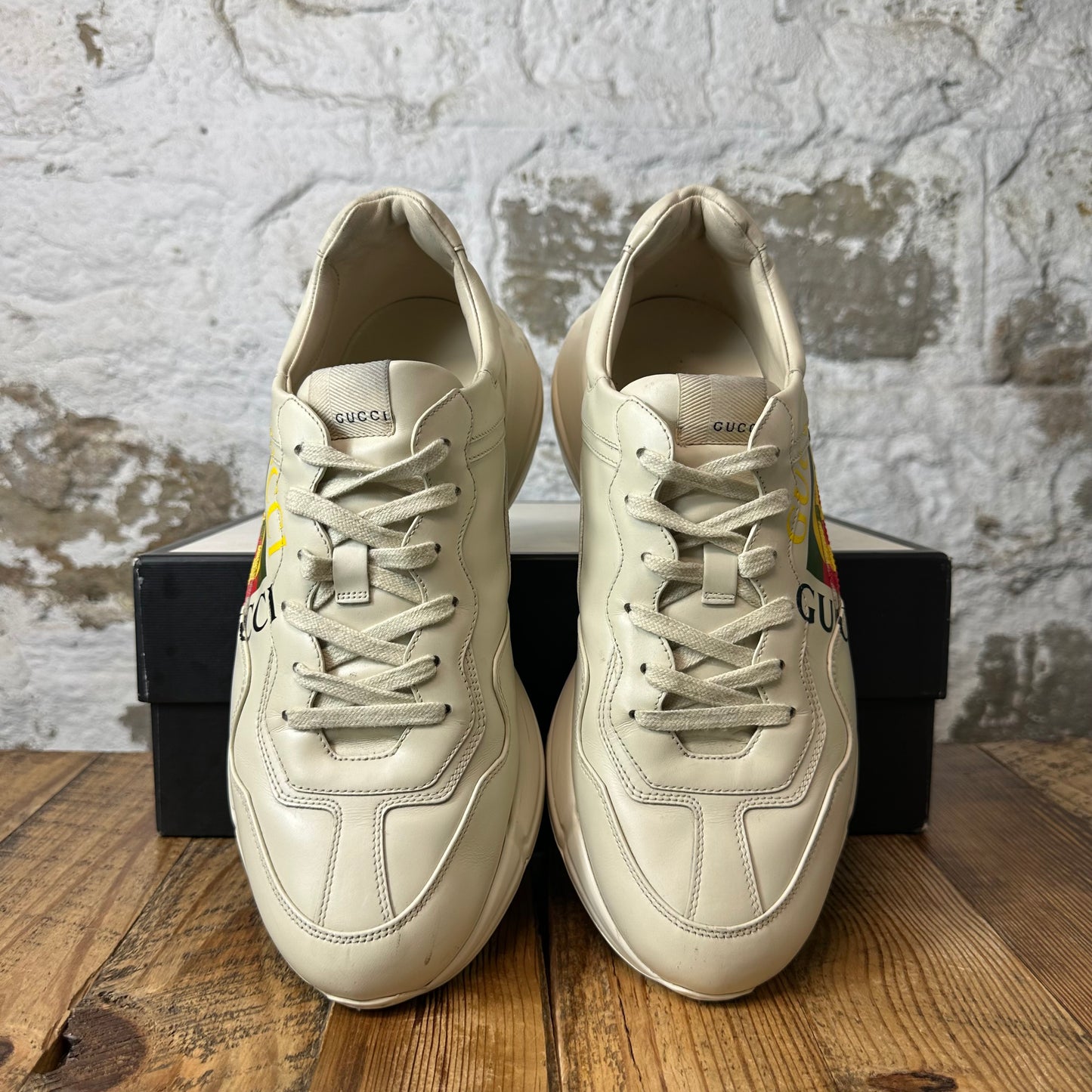 Gucci Rhyton Vintage Logo Cream Sneaker Sz 11