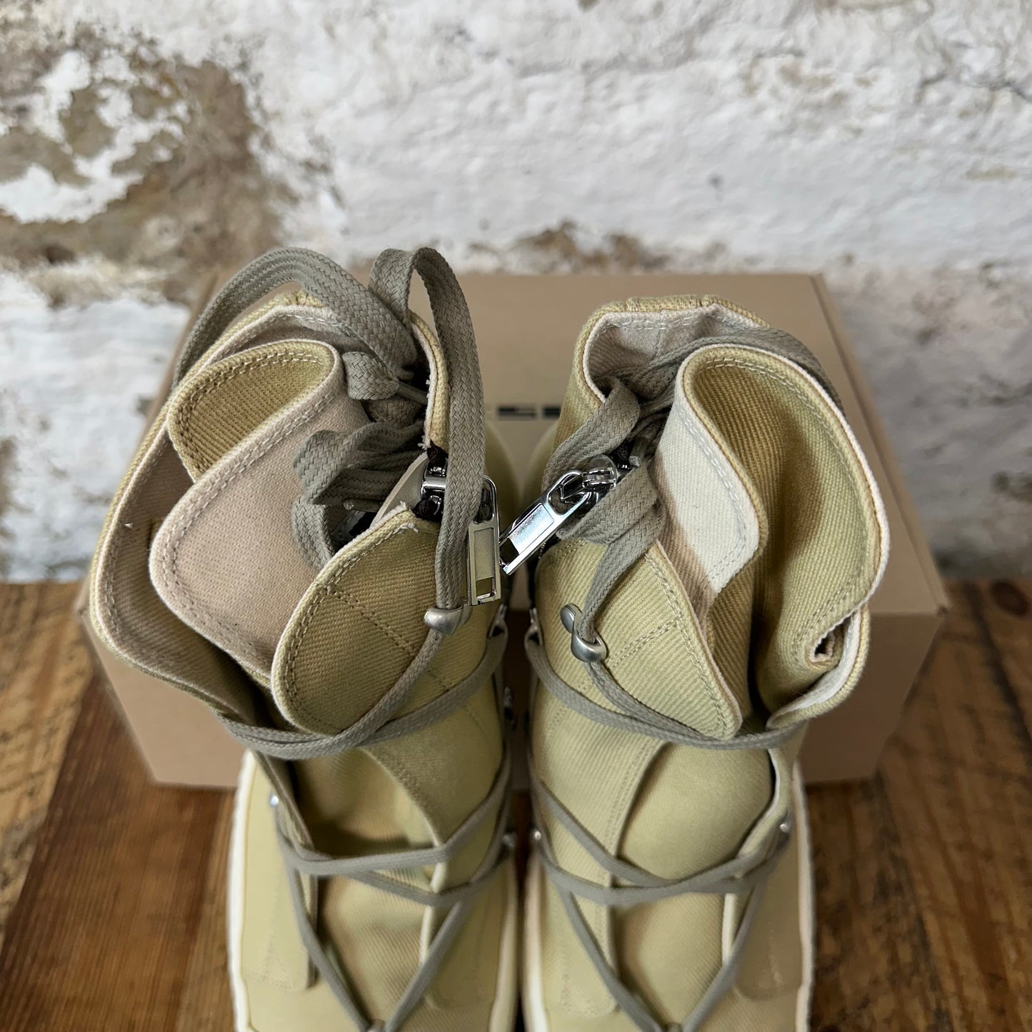 Rick Owens High DRKSHDW Hexa Parchment Milk Sneaker DS