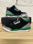 Air Jordan 3 Pine Green Sz 6Y