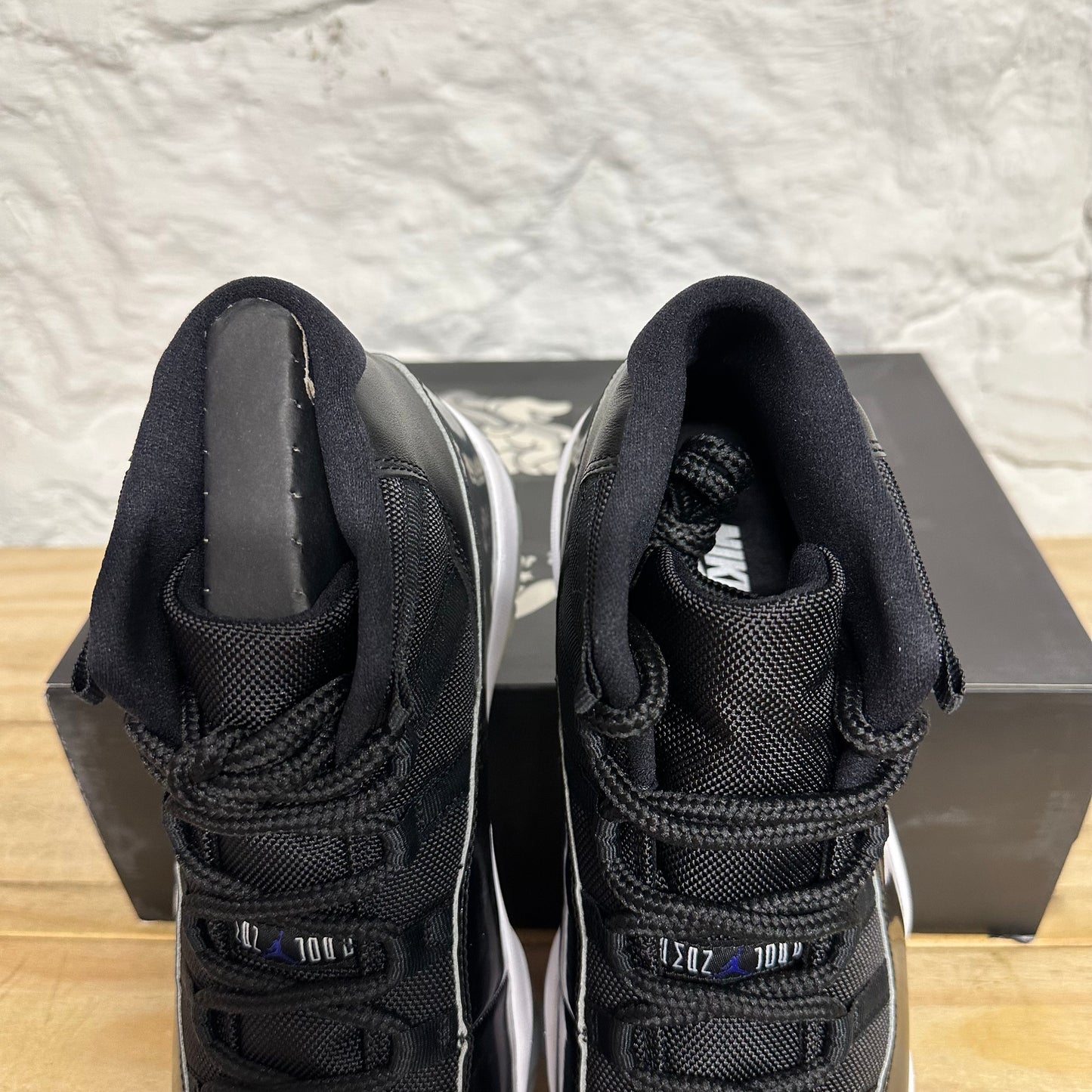 Air Jordan 11 High Space Jam Sz 10.5 DS
