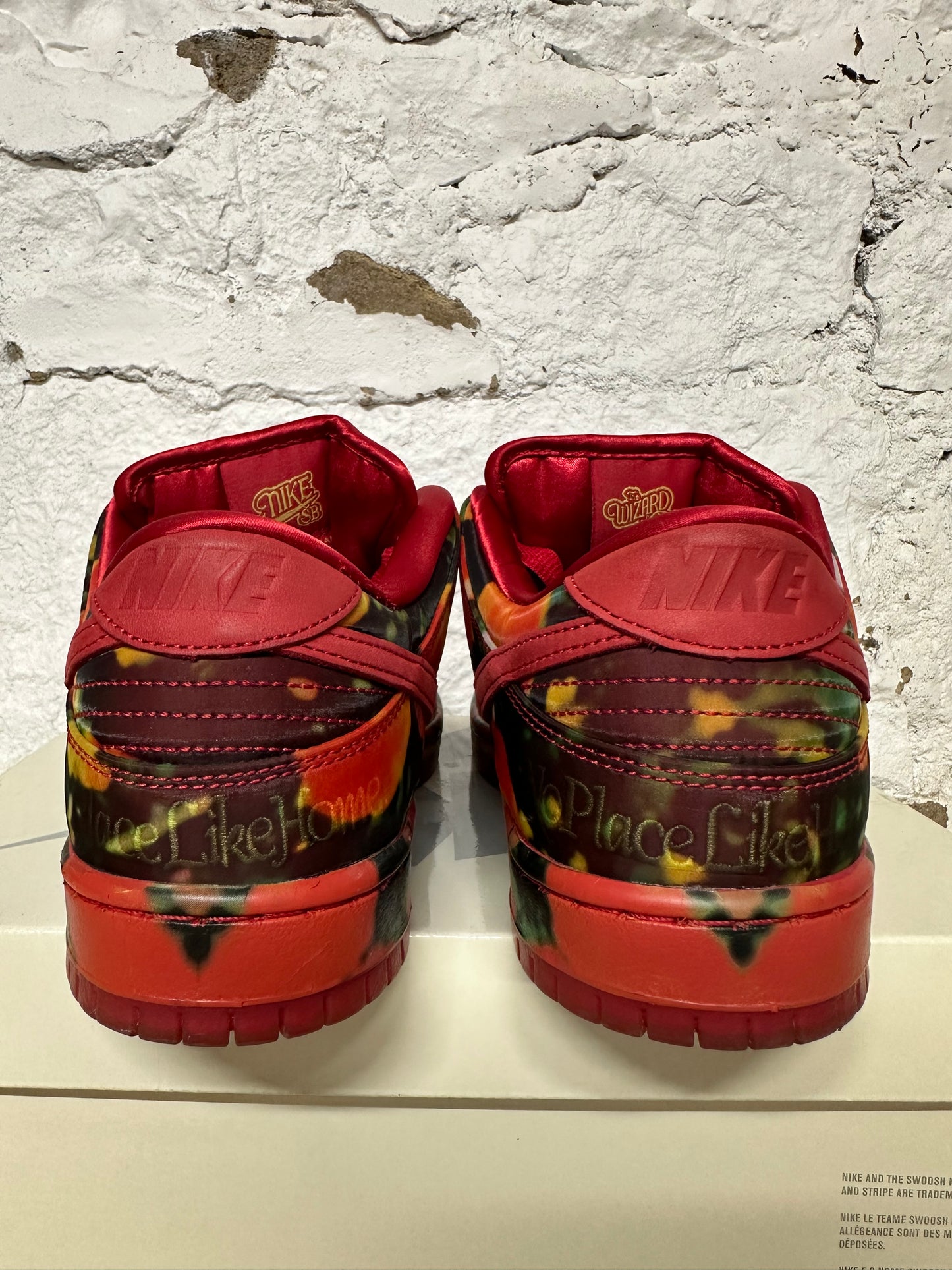 Nike SB Dunk Low Wizard Of Oz Sz 10