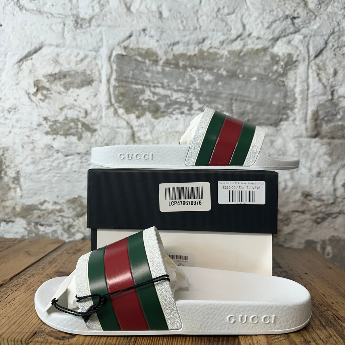 Gucci Pursuit 72 Rubber Slides Sz 7 DS