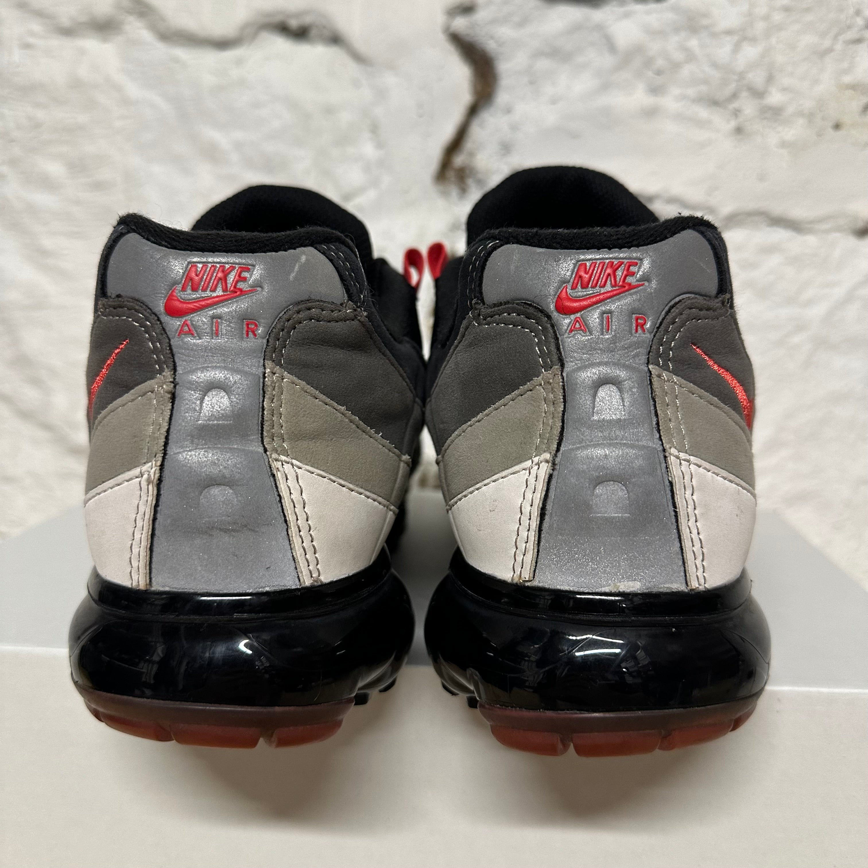 Nike Air VaporMax 95 Hot Red Sz 9.5 – The Gallery Online