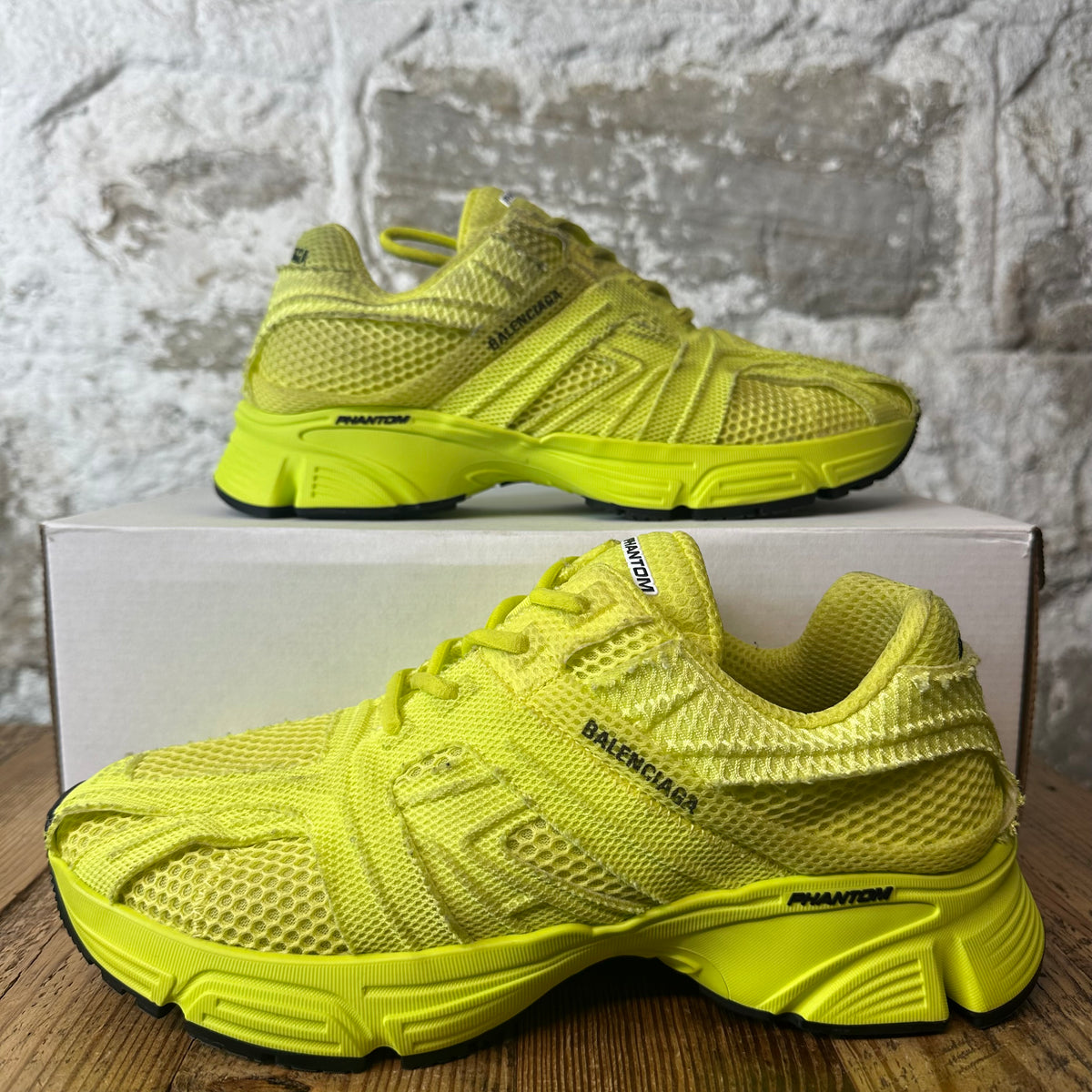 Balenciaga Phantom Neon Green Sneaker Sz 9 (42)