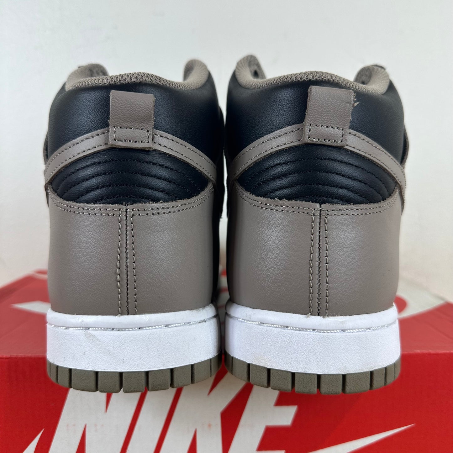 Nike Dunk High Moon Fossil Sz 10 (11.5W)