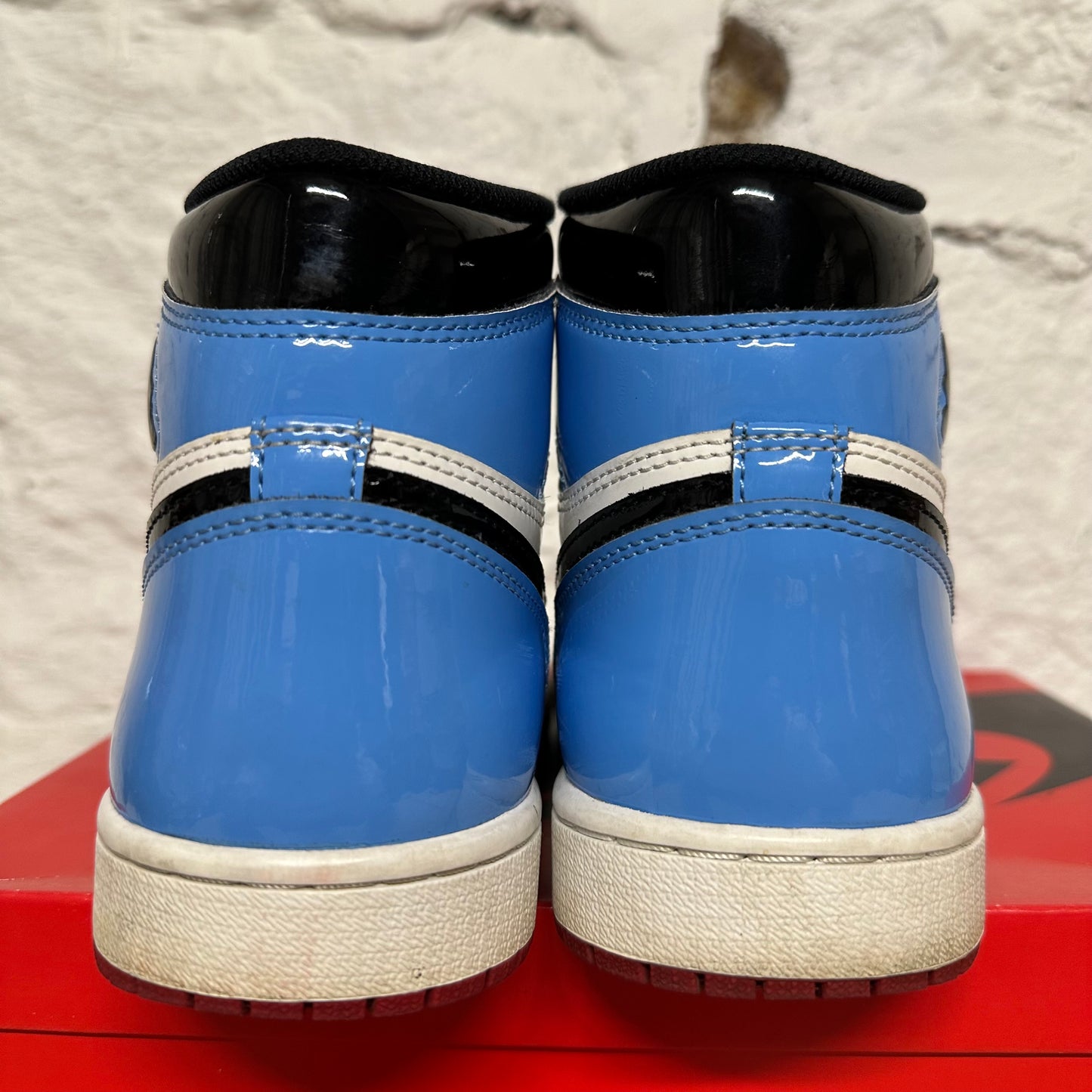 Air Jordan 1 High Fearless UNC Chicago Sz 8