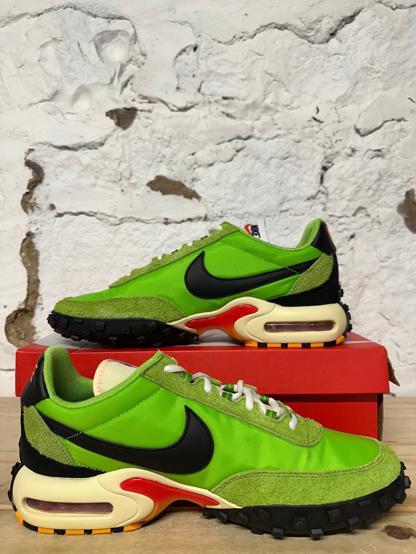 Nike Air Max Waffle Racer Altitude Green Sz 12 DS