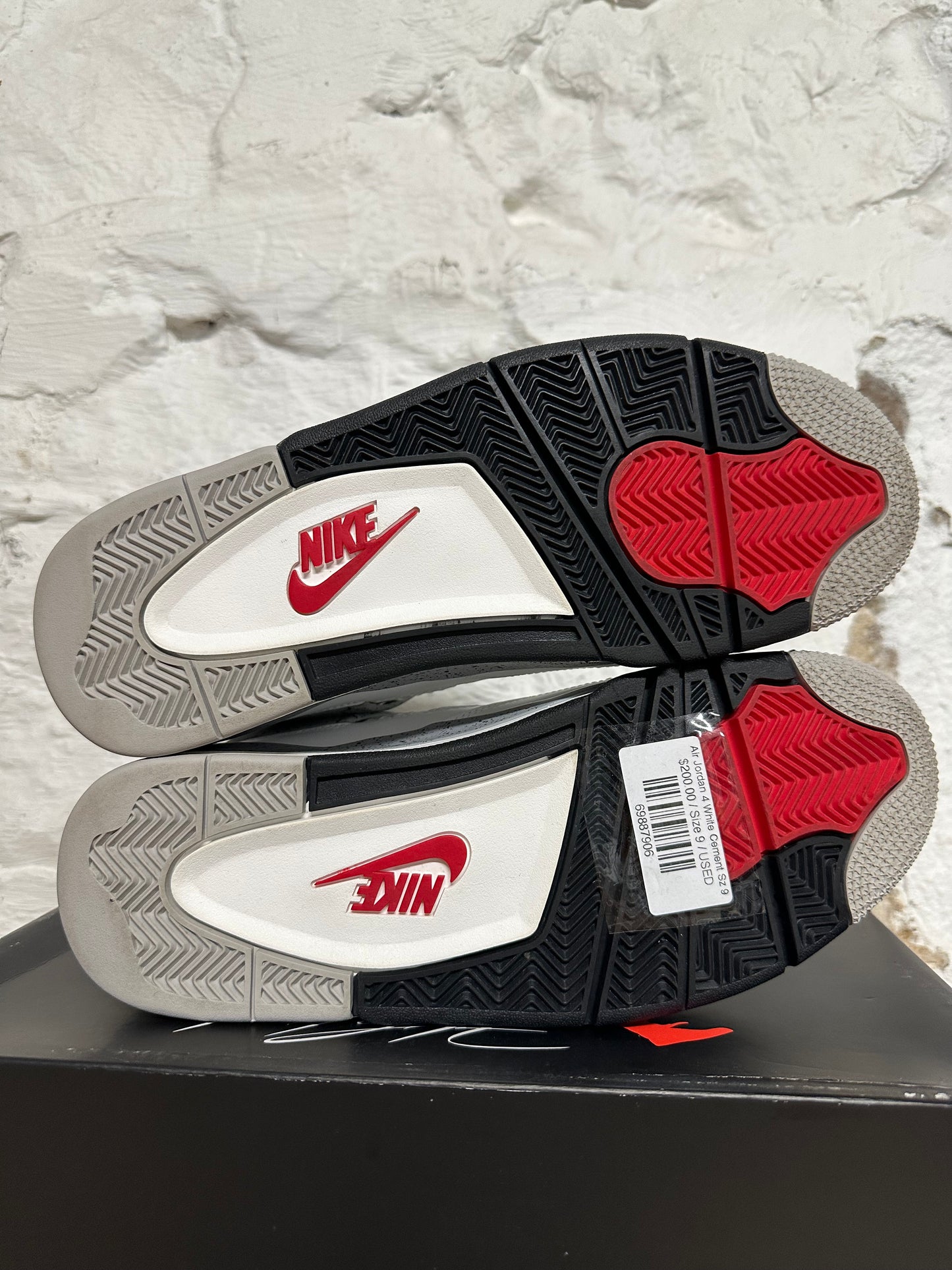 Air Jordan 4 White Cement Sz 9