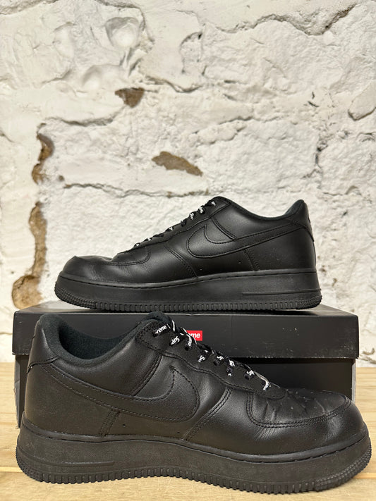 Nike Air Force 1 Low Supreme Black Sz 9