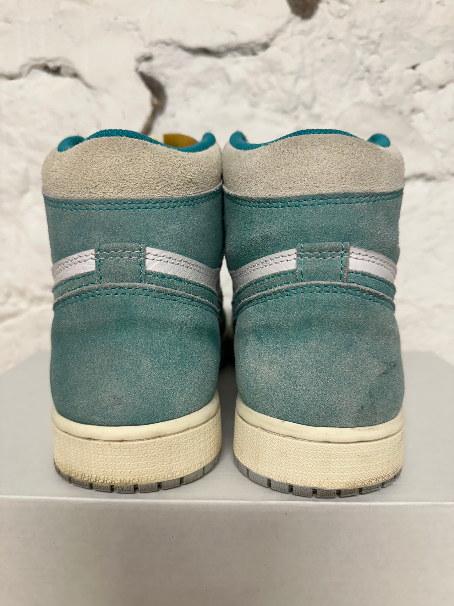 Air Jordan 1 High Turbo Green Sz 9