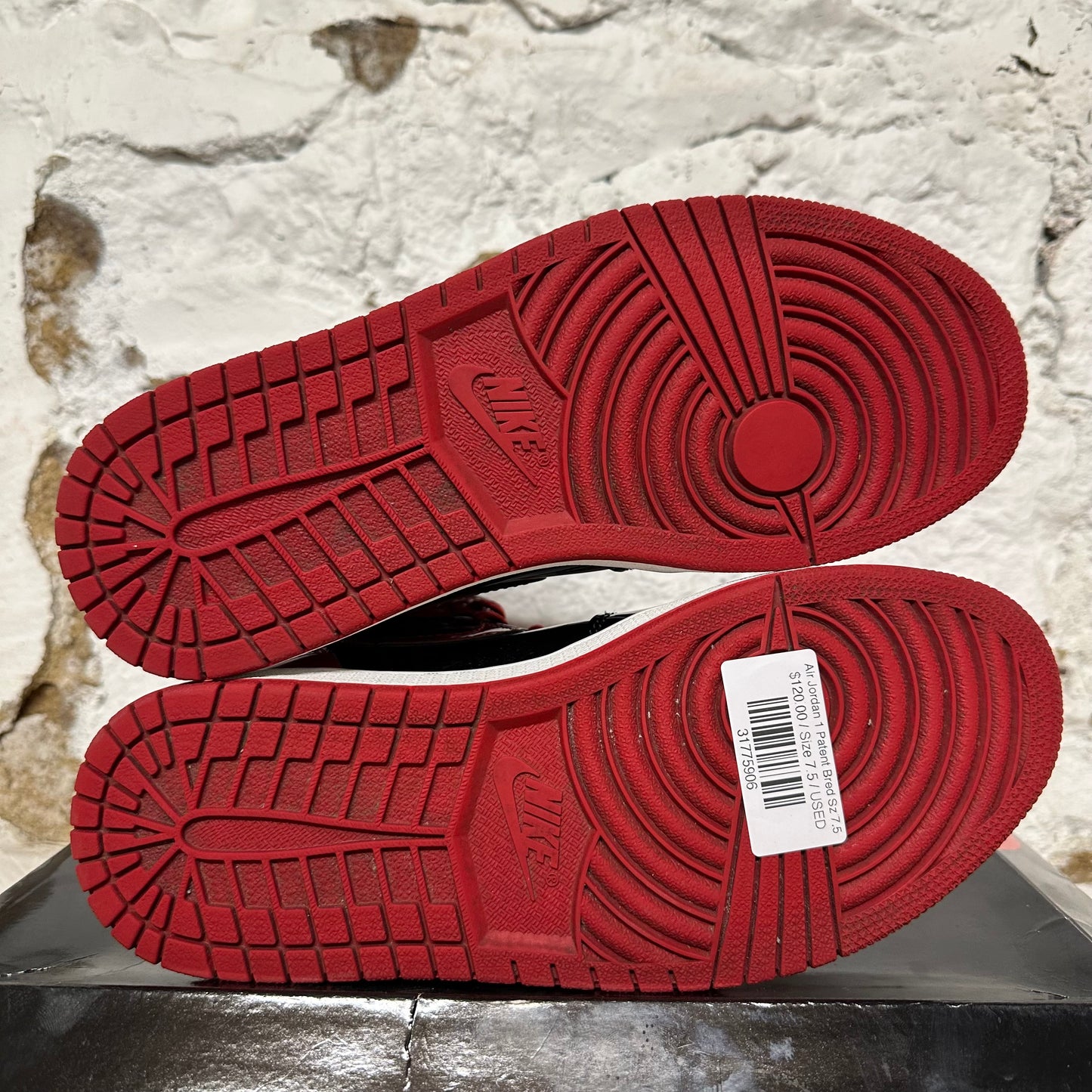 Air Jordan 1 High Patent Bred Sz 7.5