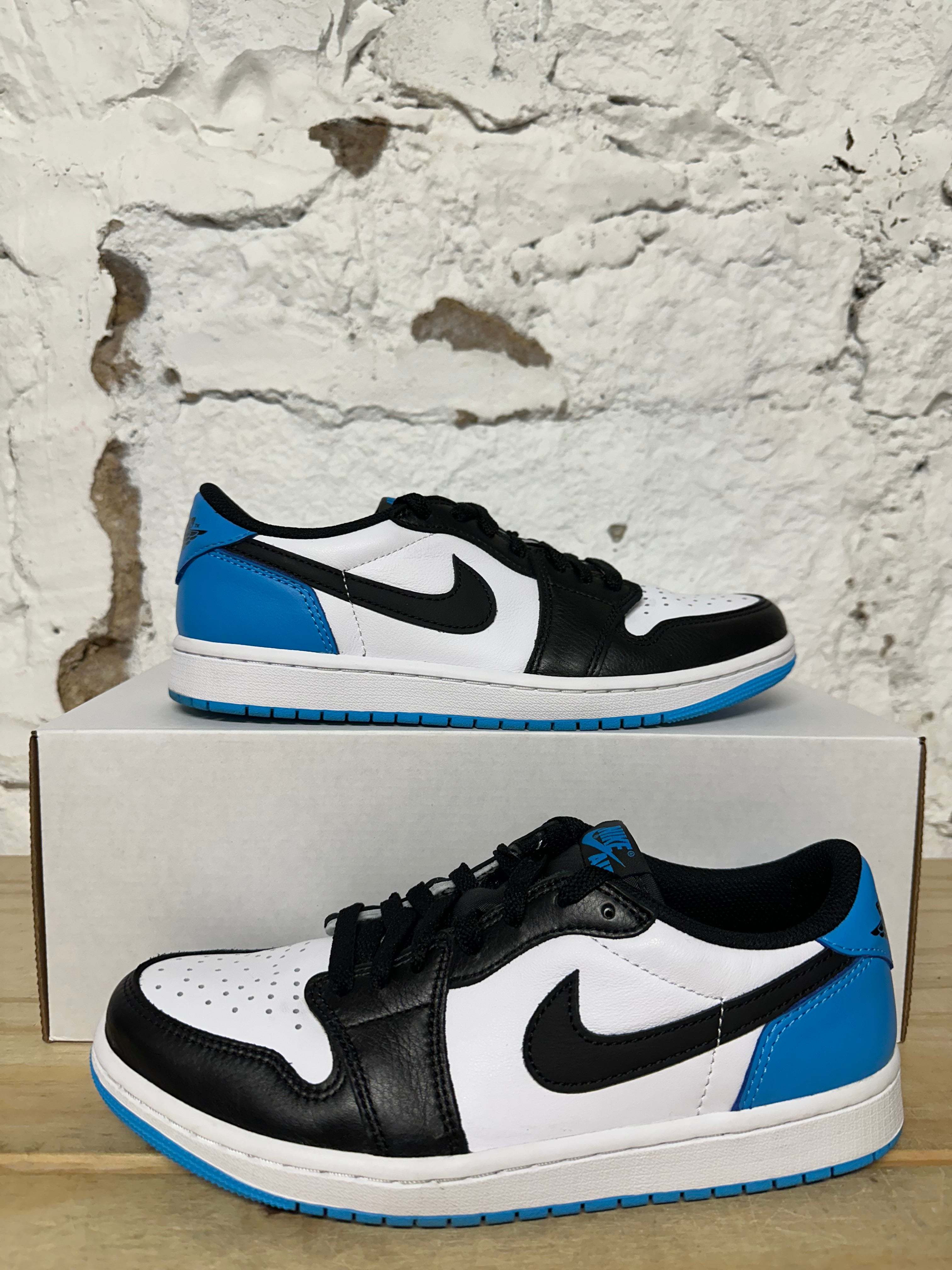 Air Jordan 1 Low Powder Blue Sz 8