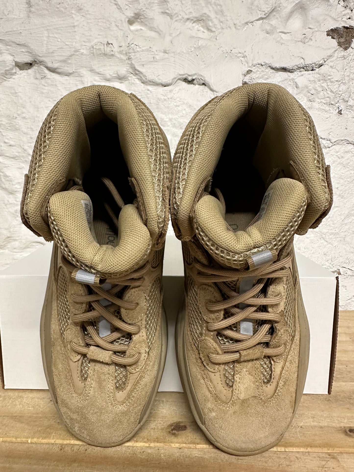 Yeezy Desert Boot Rock Sz 9.5