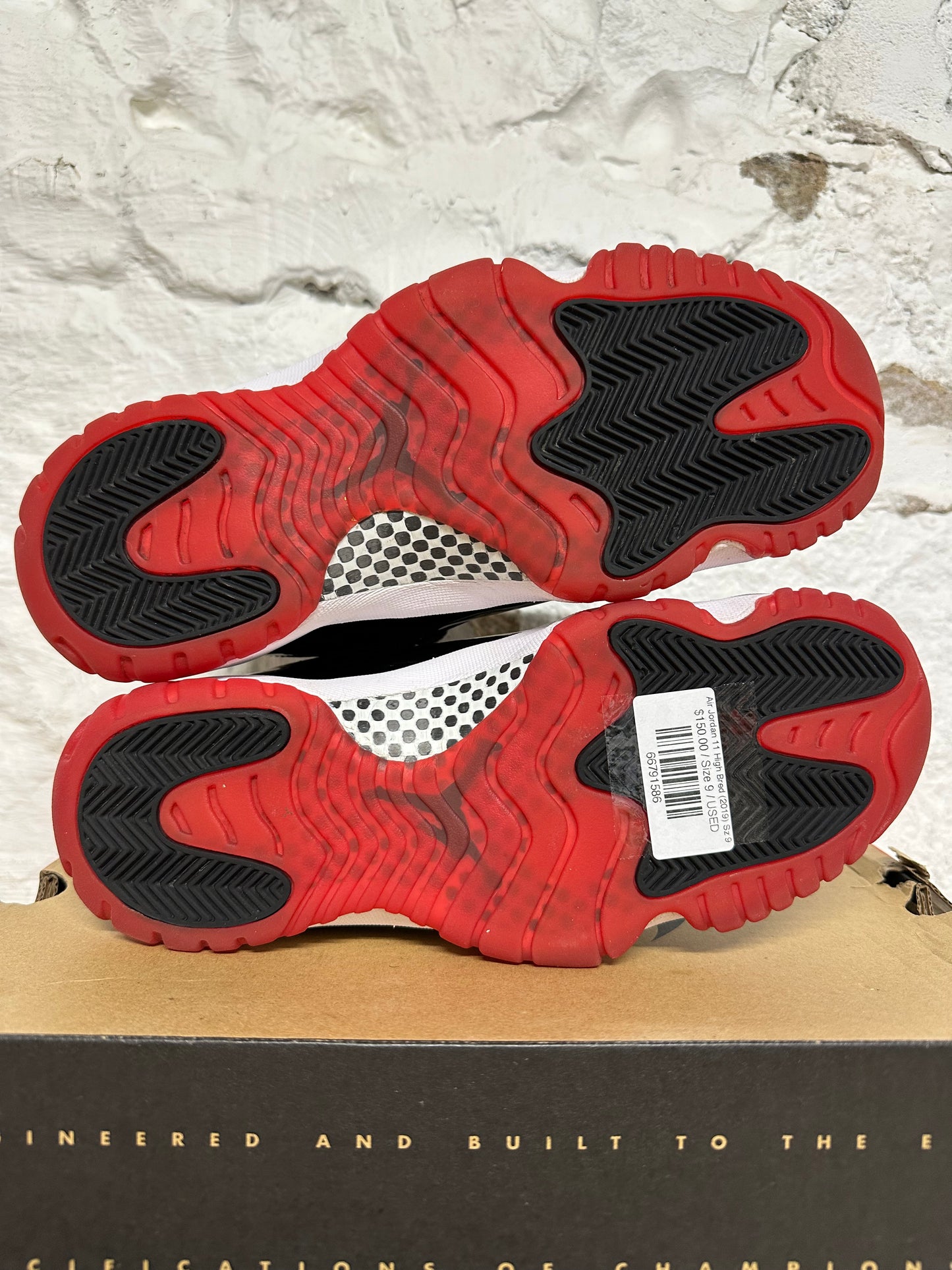 Air Jordan 11 High Bred (2019) Sz 9