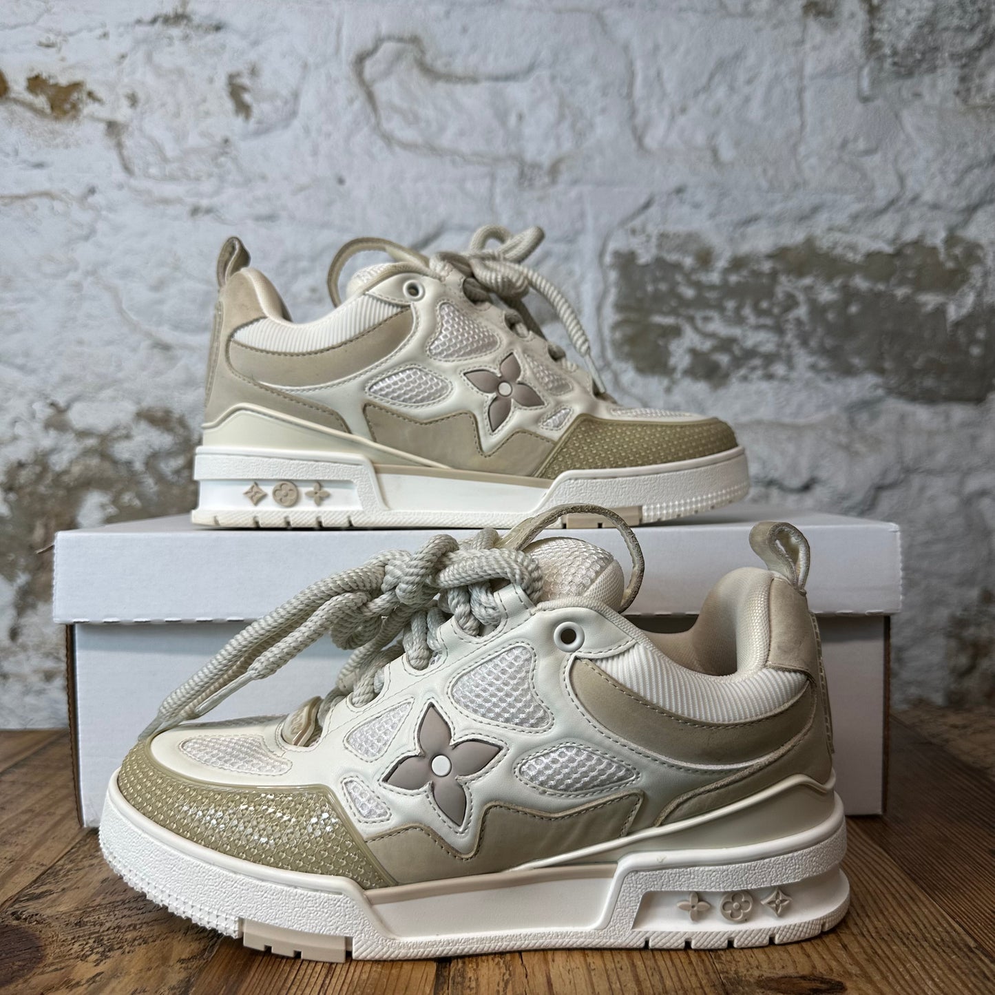 Louis Vuitton Biege Cream Skate Sneaker Sz 5.5 (4LV)