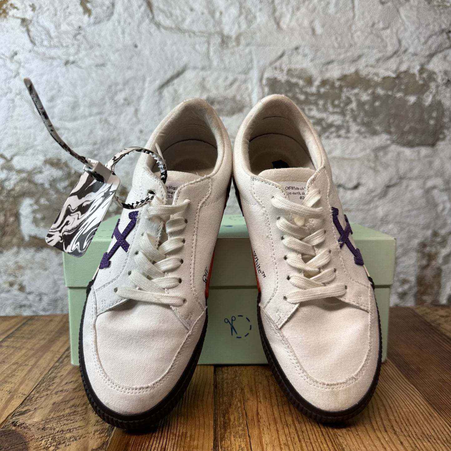 Off-White Purple Arrow White Vulc Sneaker Sz 5 (37)
