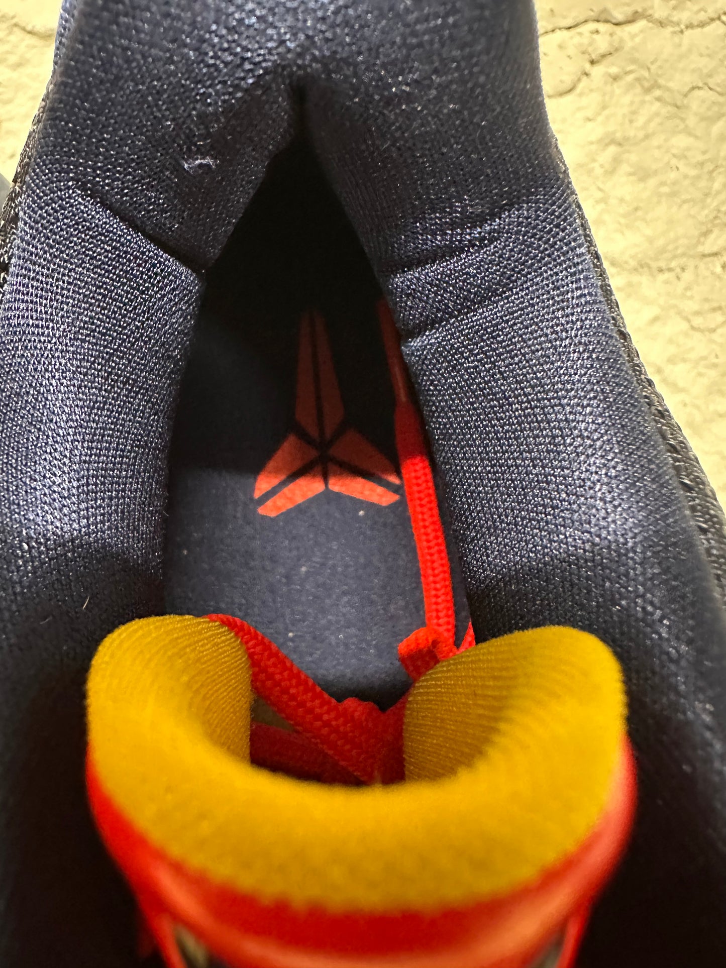 Nike Kobe 5 Caitlin Clark Sz 12 DS