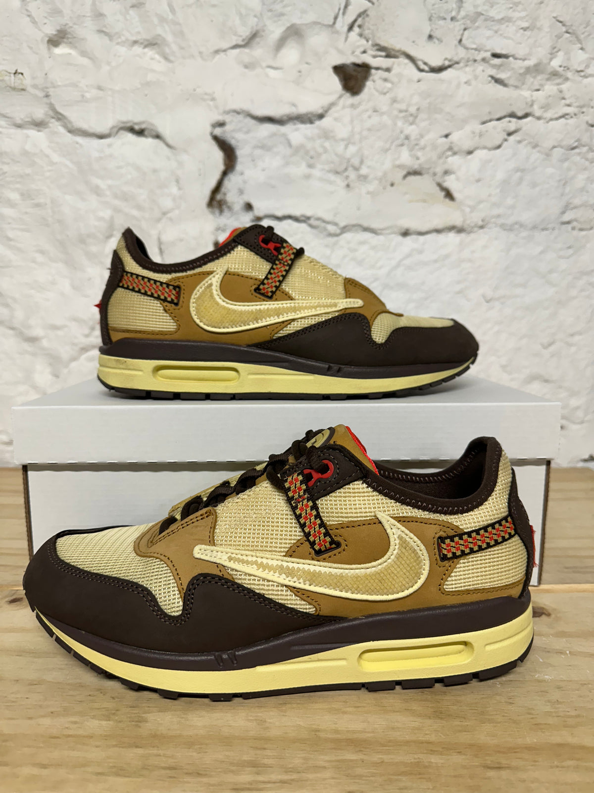 Nike Air Max 1 Travis Scott Baroque Brown Sz 9 – The Gallery Online
