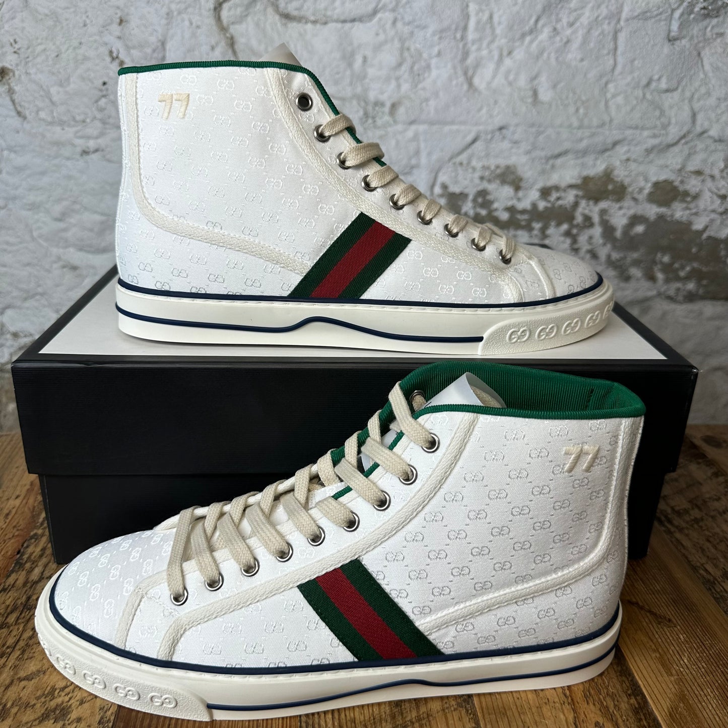 Gucci GG White Monogram High Top Sneaker Sz 9.5 DS