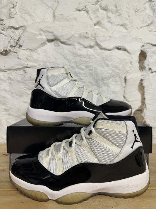 Air Jordan 11 High Concord Sz 9