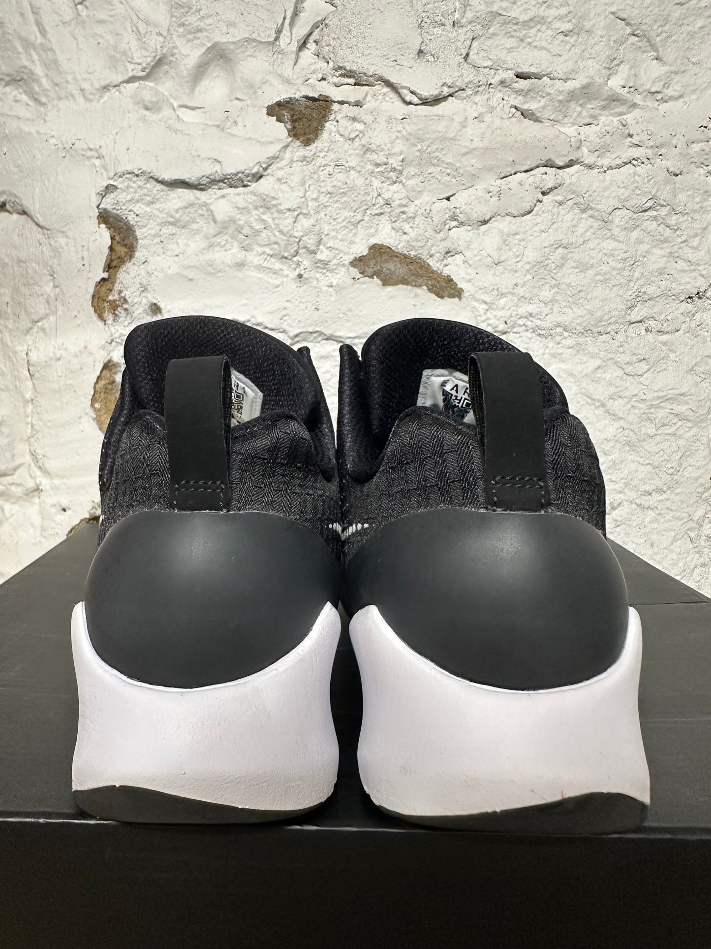 Nike Hyper Adapt 1.0 Black Sz 8