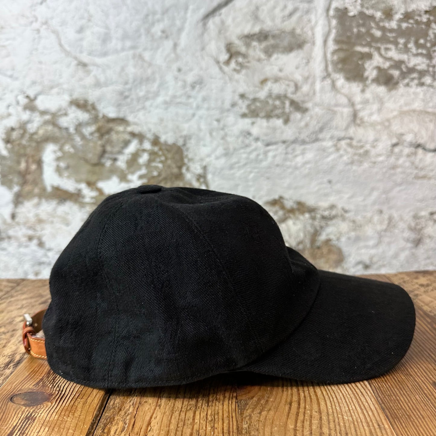 Louis Vuitton Black Monogram Essential Hat Sz 60