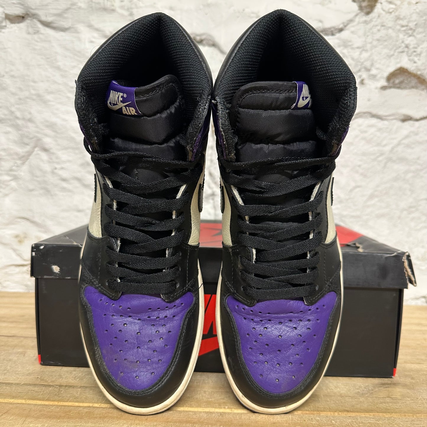 Air Jordan 1 High Court Purple 1.0 Sz 10
