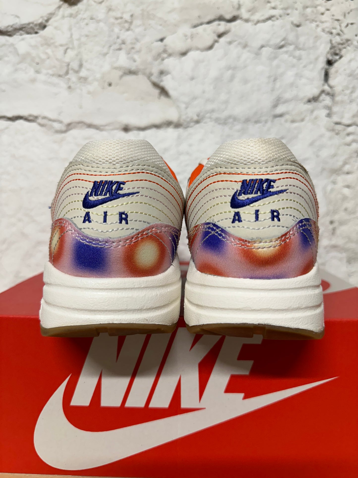 Nike Air Max 1 Everything You Need Sz 7Y