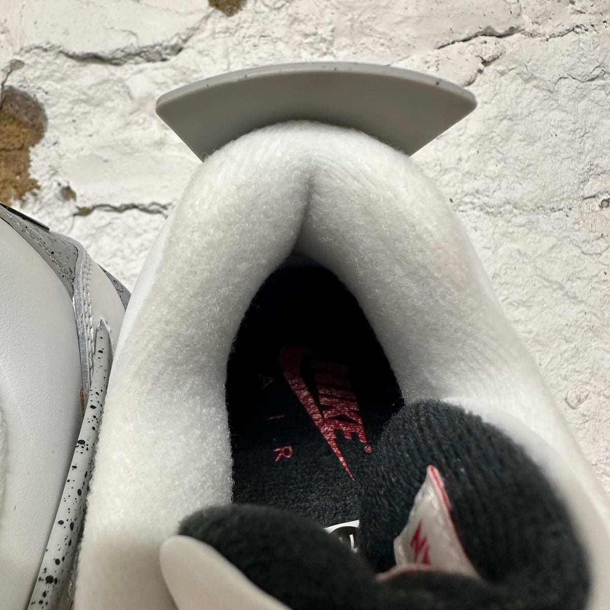 Air Jordan 4 White Cement (2025) Sz 7Y DS