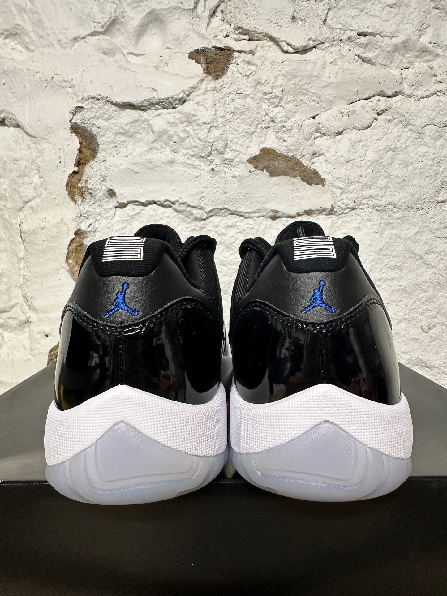 Air Jordan 11 Low Space Jam Sz 11 DS