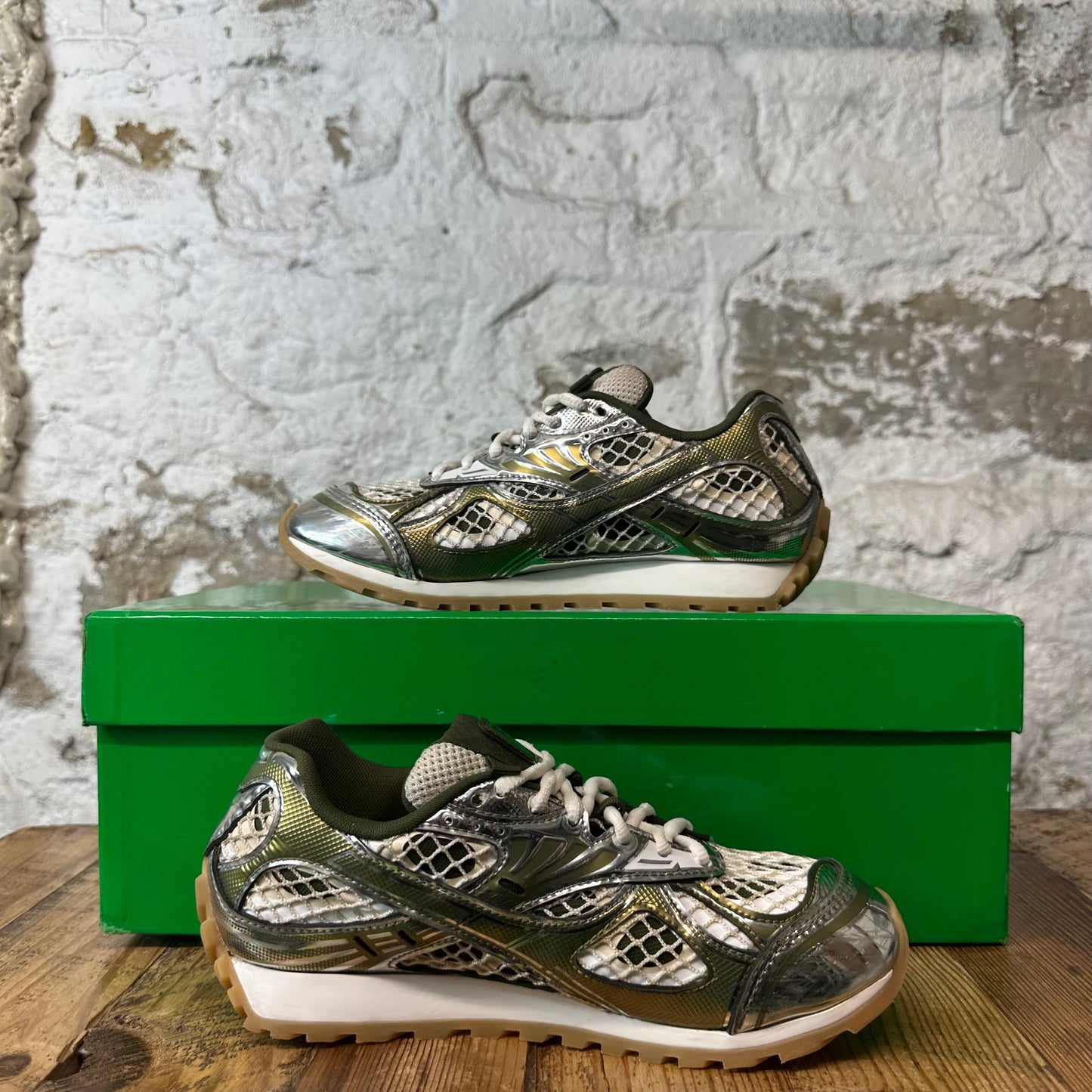 Bottega Veneta Mud Orbit Sneaker Sz 5 (37)