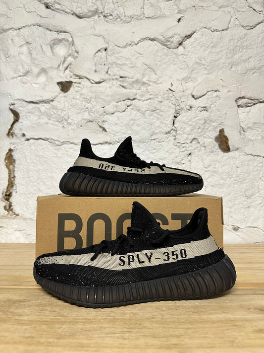 Yeezy 350 Oreo Sz 10.5