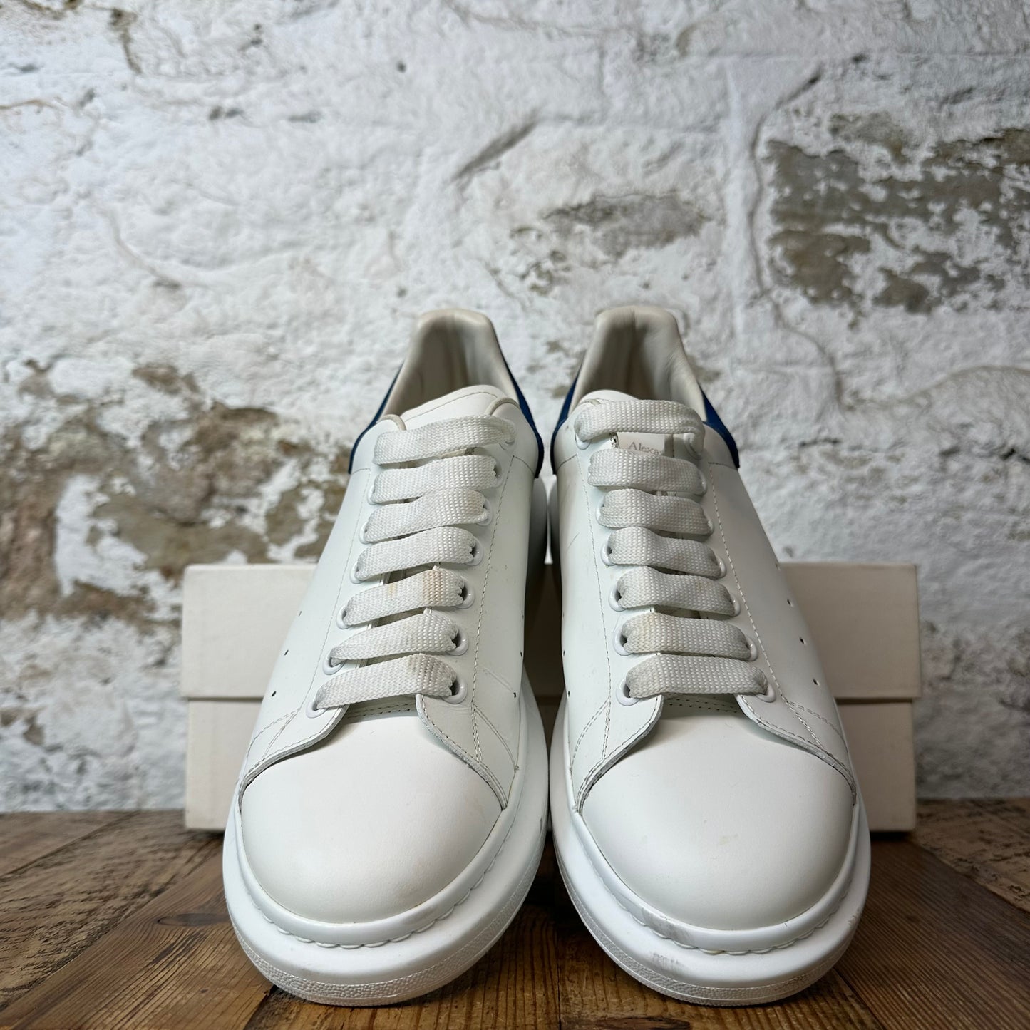 Alexander Mcqueen Blue Tab White Sneaker Sz 9 (42)