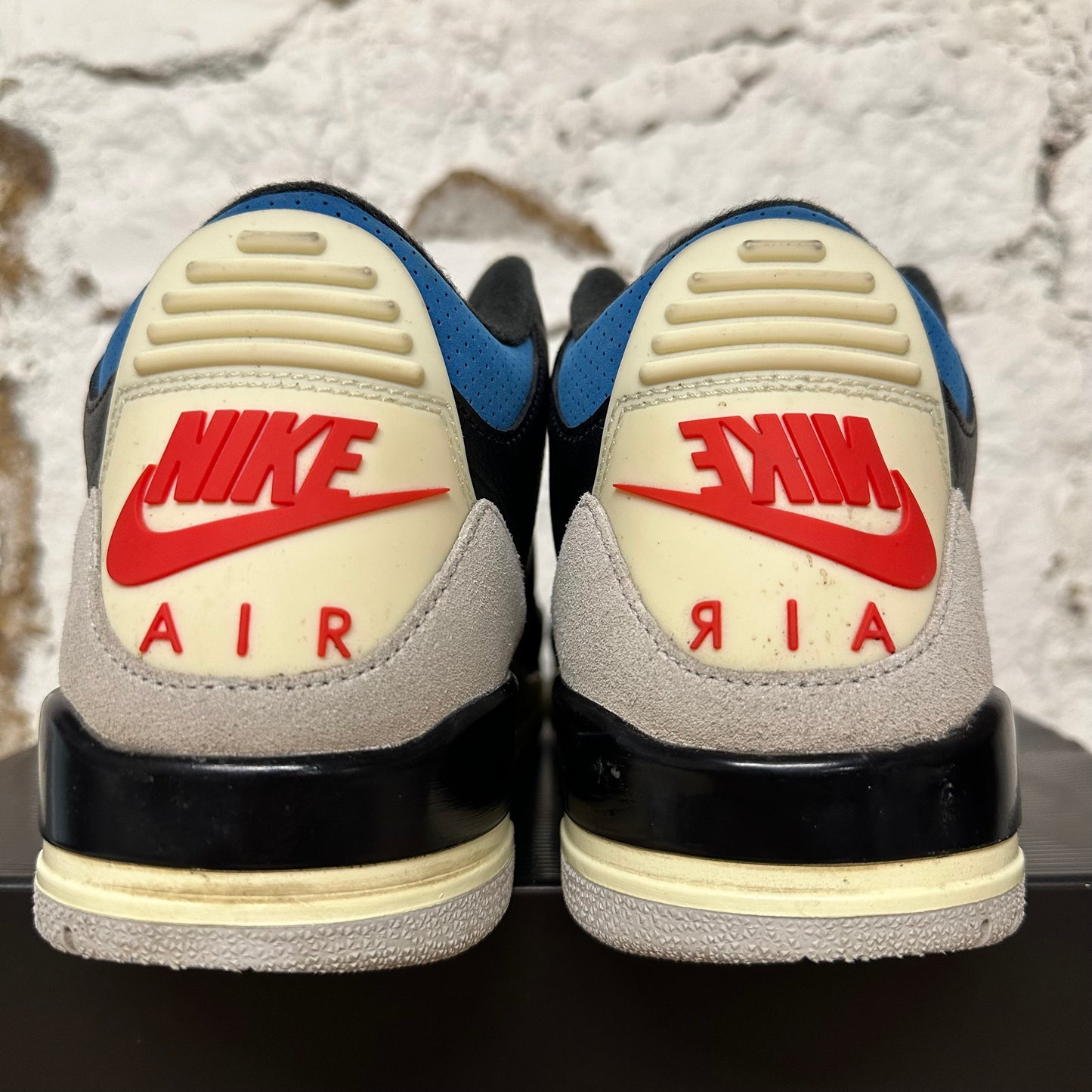 Air Jordan 3 Rare Air Sz 9.5
