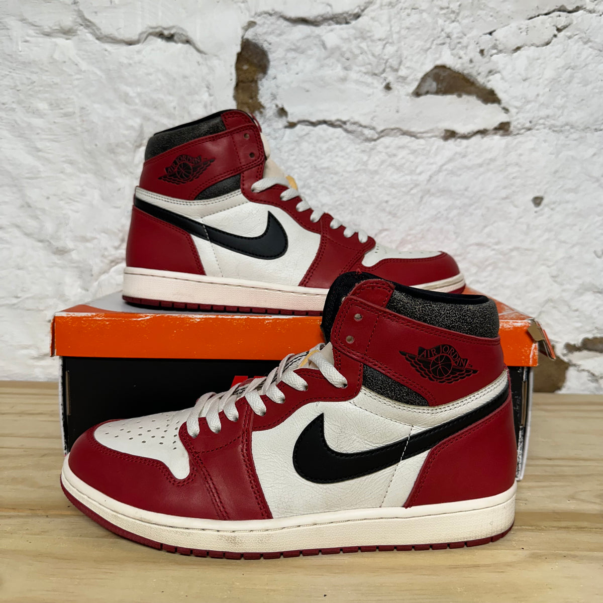 Air Jordan 1 High Chicago Lost and Found Sz 10