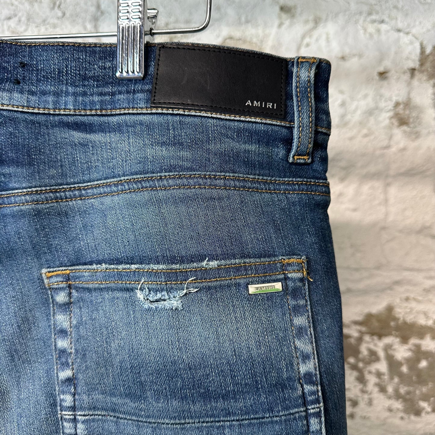 Amiri Plain Dark Blue Distressed Denim Jeans Sz 33