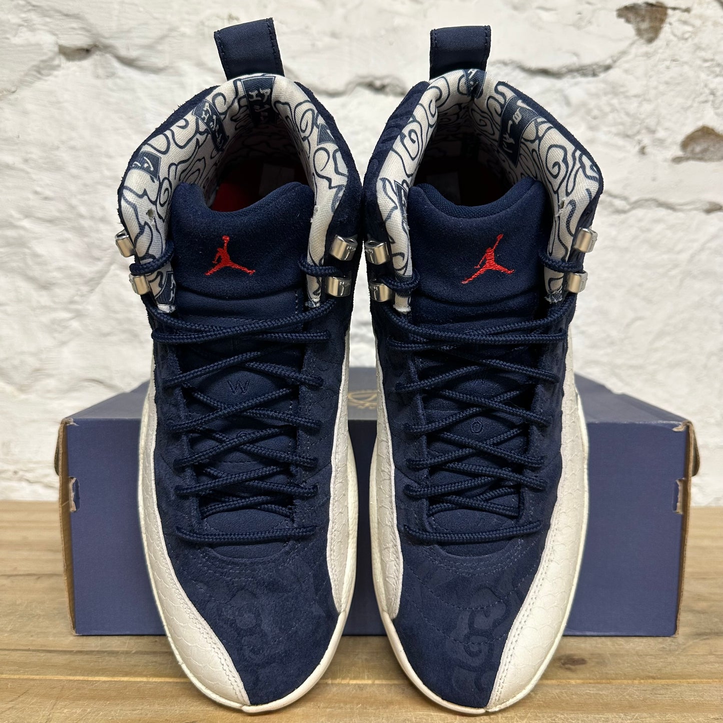 Air Jordan 12 International Flight Sz 9.5