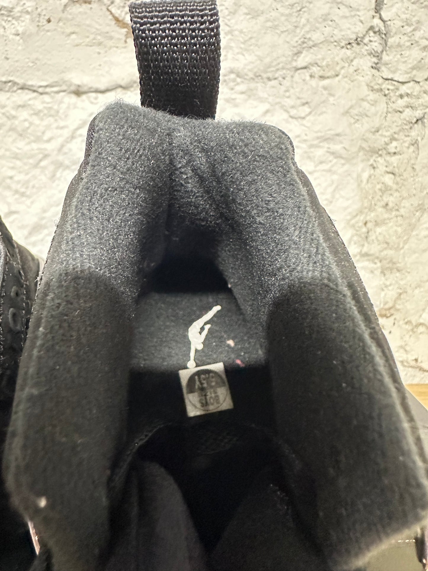 Air Jordan 8 Chrome Sz 5.5Y