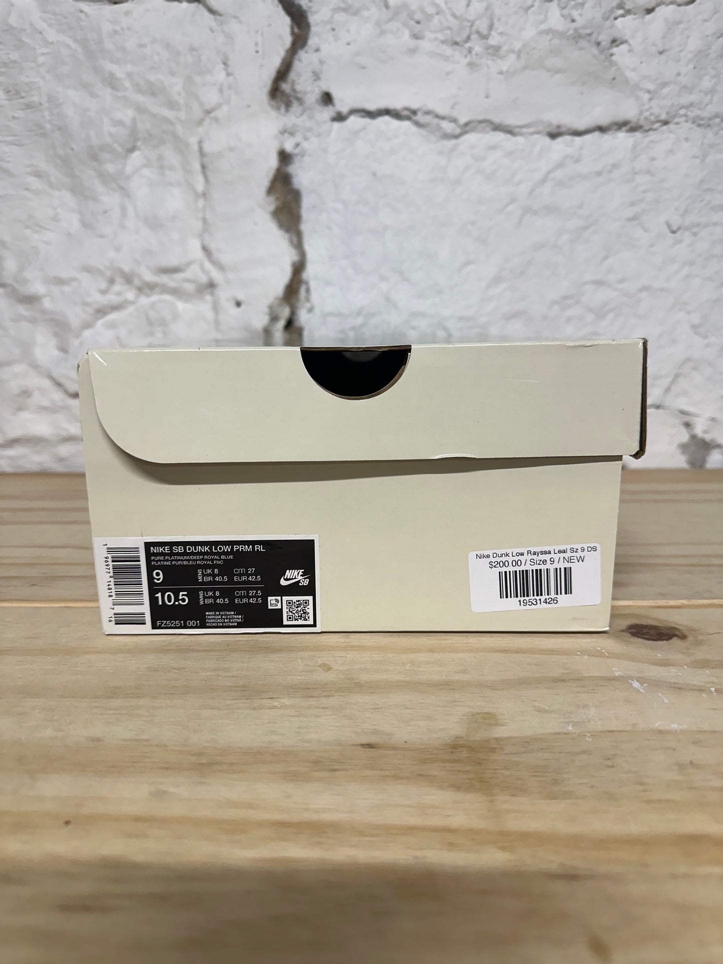 Nike Dunk Low Rayssa Leal Sz 9 DS