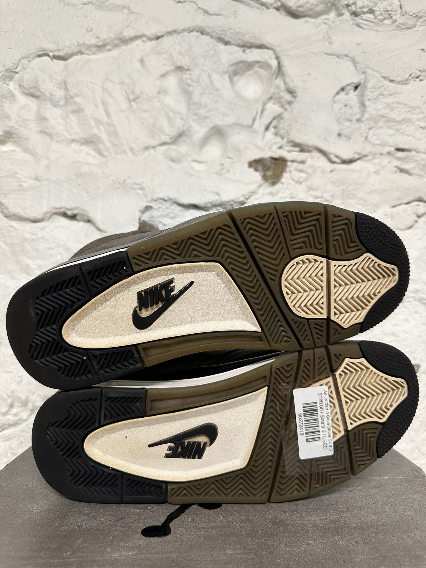 Air Jordan 4 Cave Stone Sz 9.5