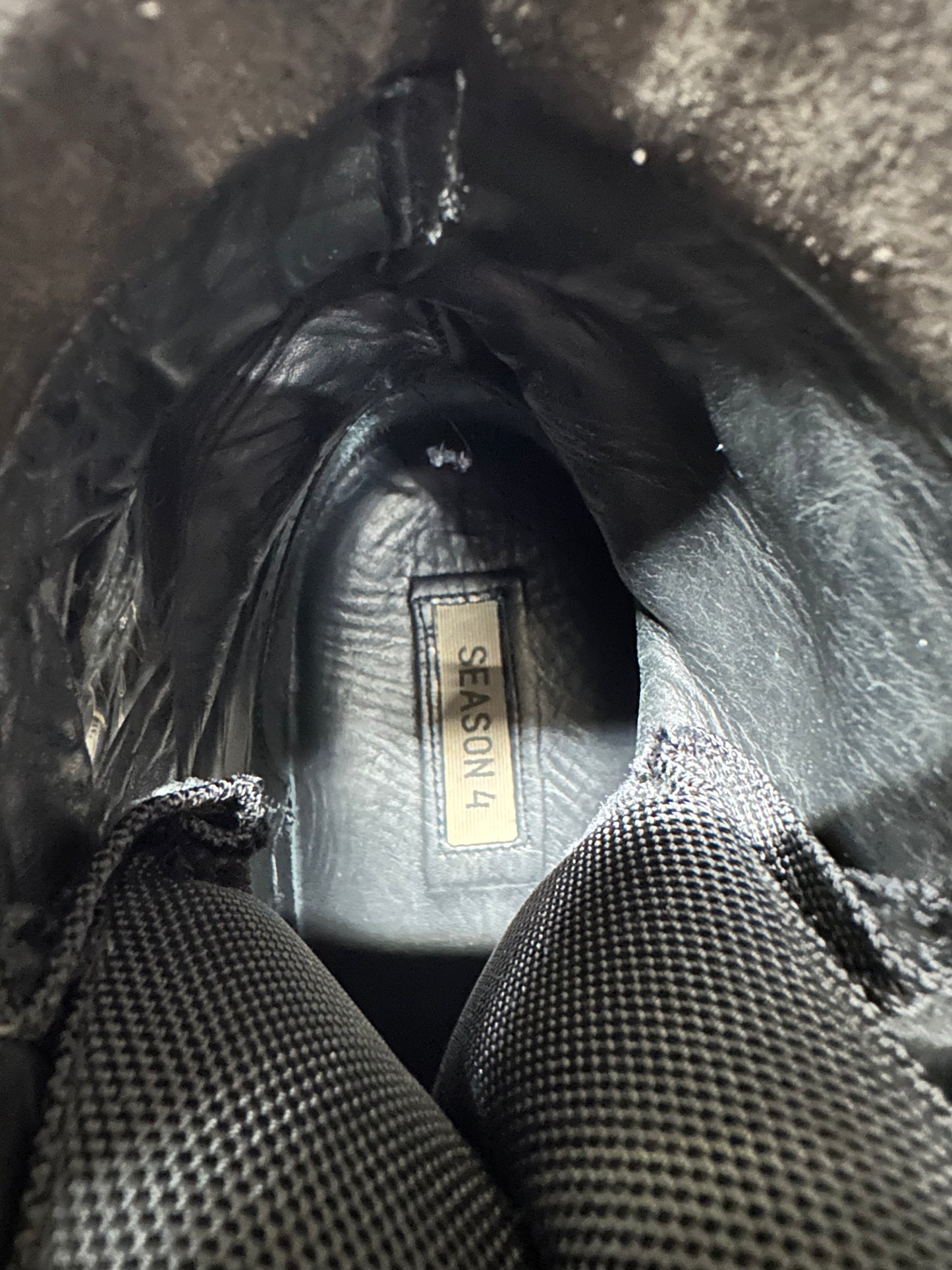 Yeezy Season 4 Combat Boot Oil Sz 44
