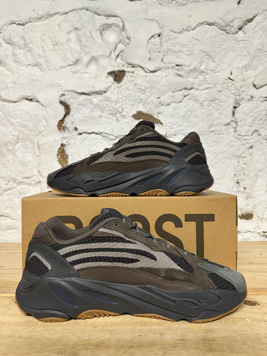 Yeezy 700 Geode Sz 11.5