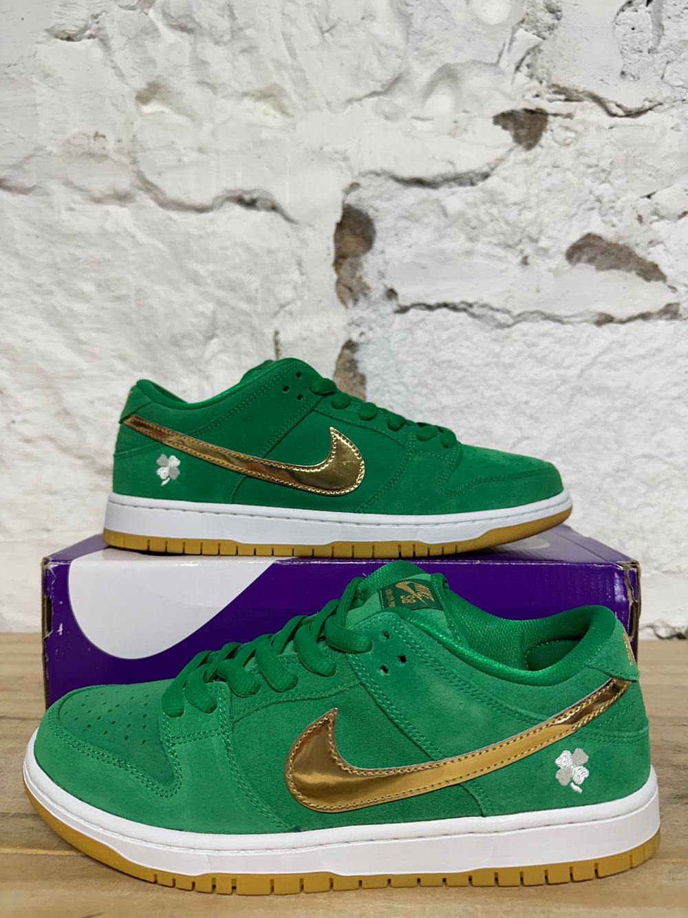 Nike SB Dunk Low St Patricks Day Sz 9 DS