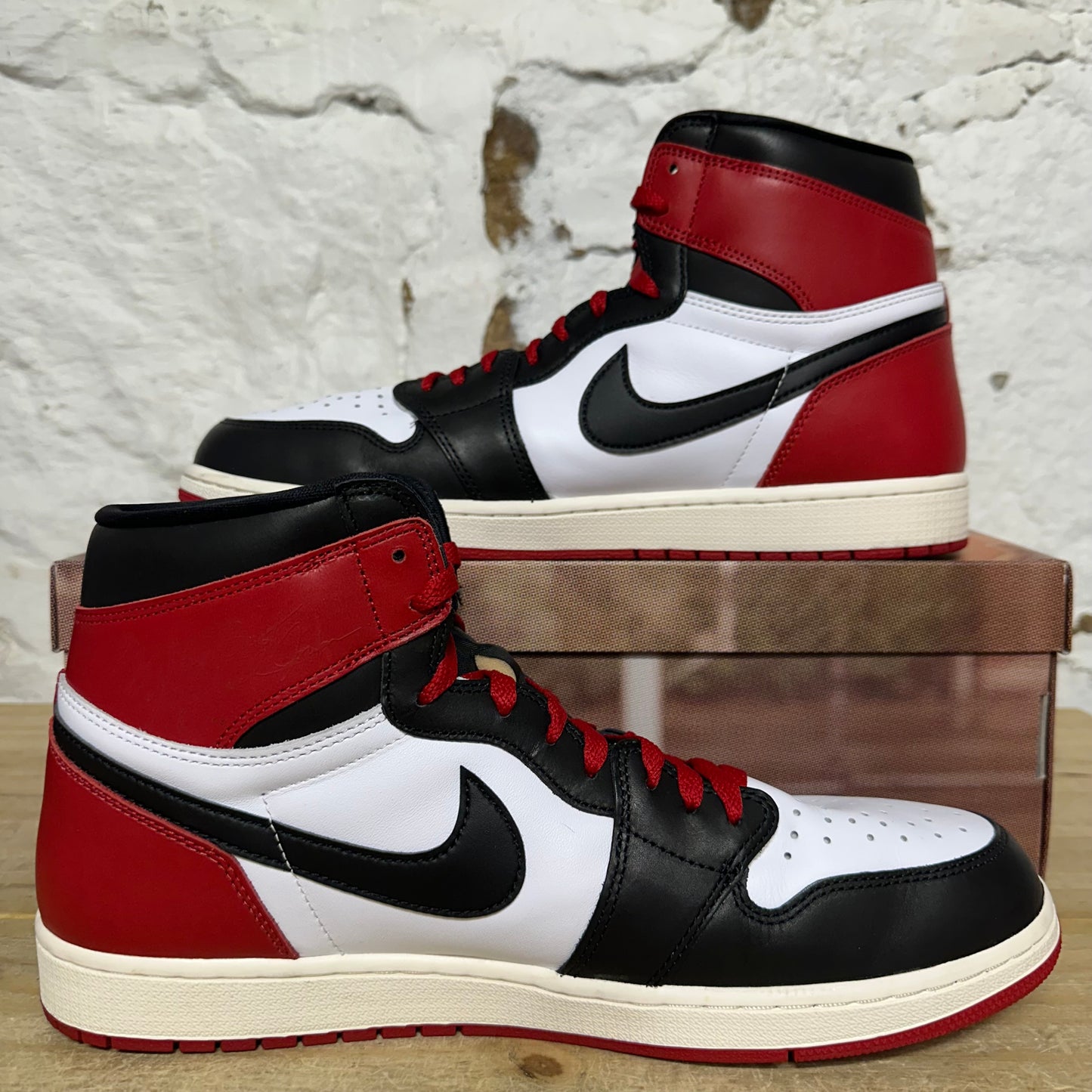 Air Jordan 1 High Black Toe Reimagined Sz 14
