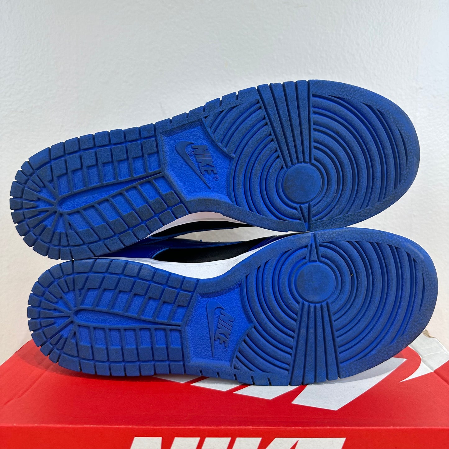 Nike Dunk Low Hyper Cobalt Sz 9.5