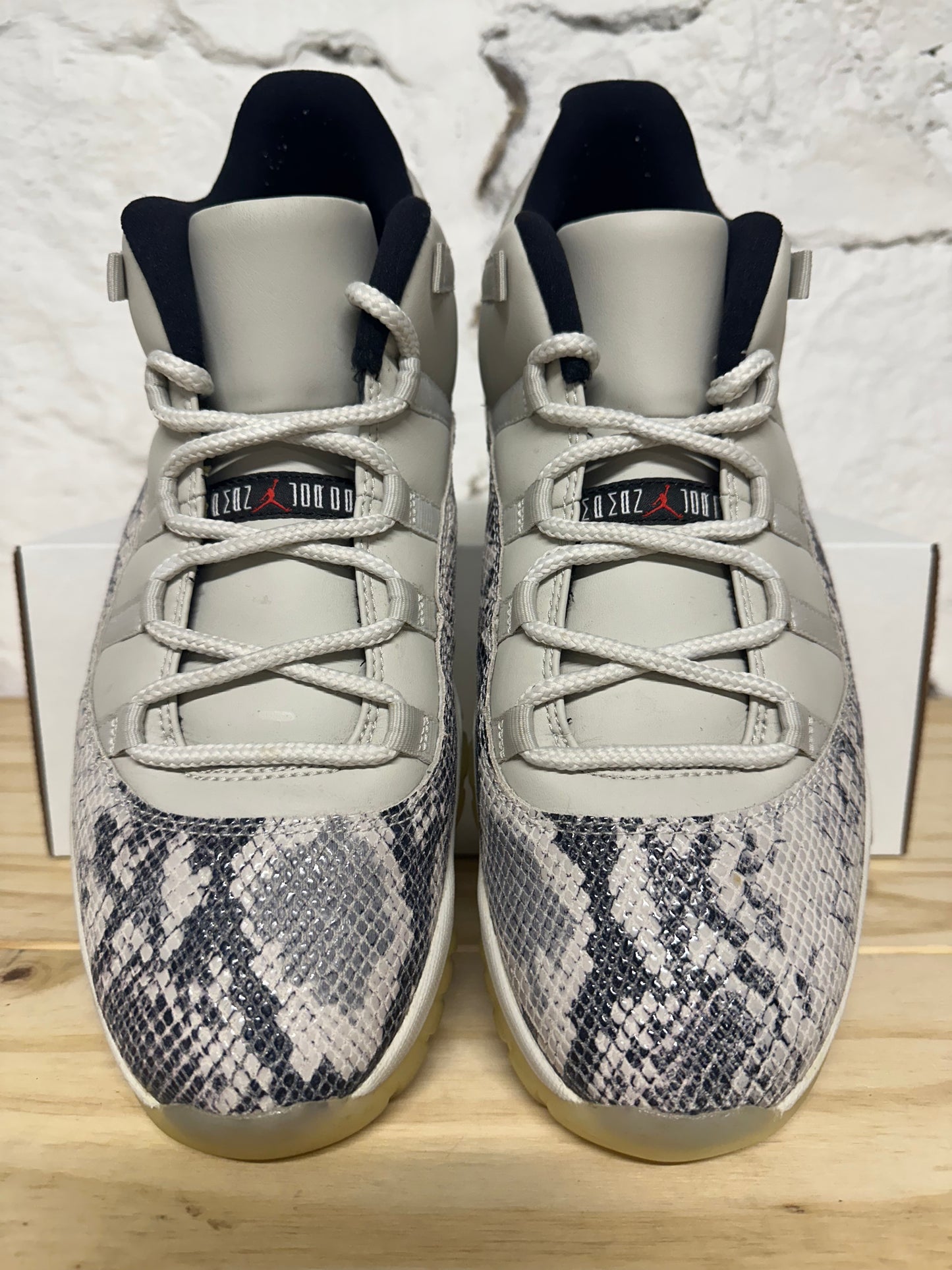 Air Jordan 11 Low Snakeskin Sz 13