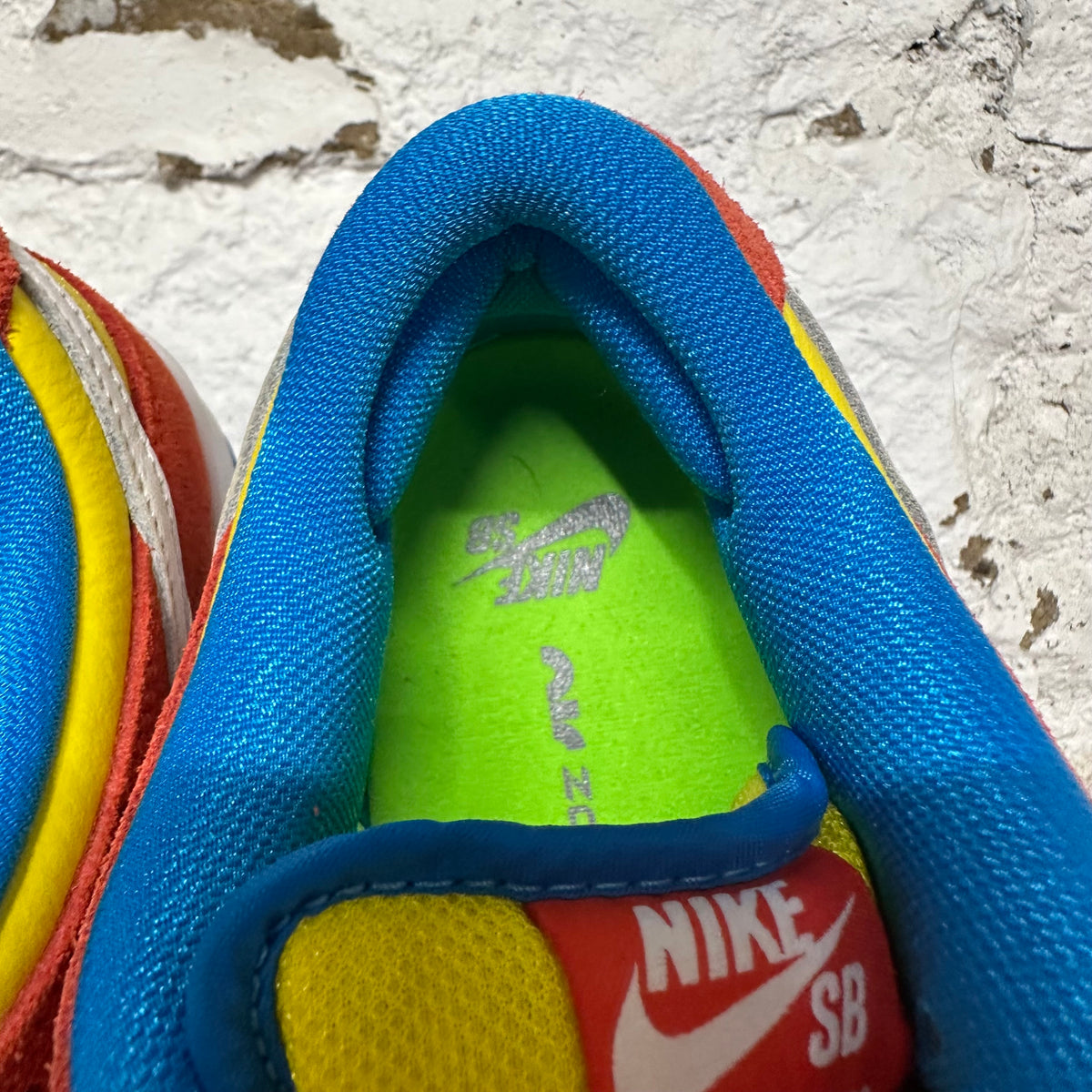 Nike SB Dunk Low Bart Simpson Sz 6